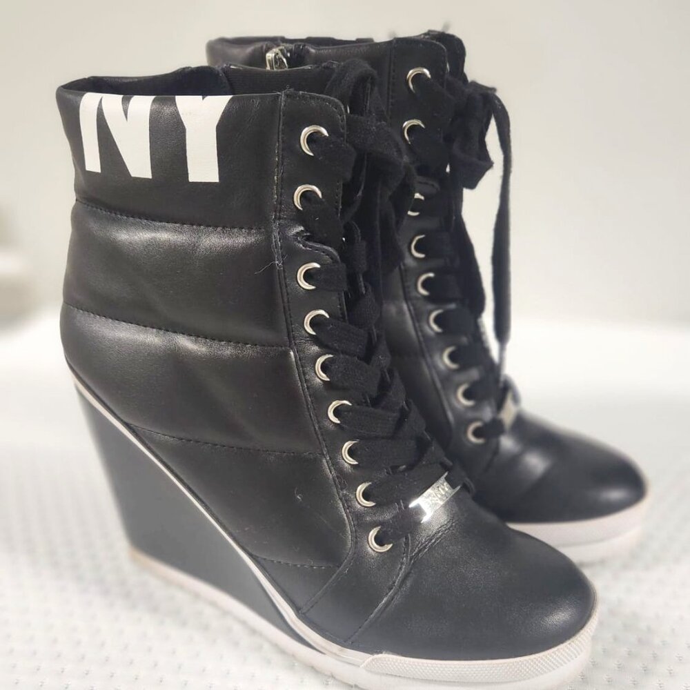 DKNY Women's High-top Sneakers